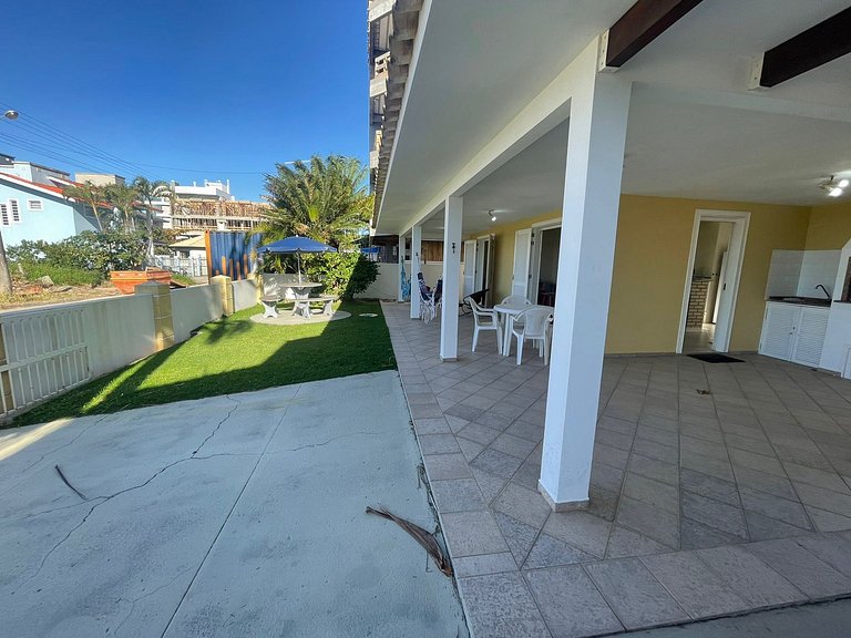 Cód 5 - Casa a poucos passos da praia de Palmas