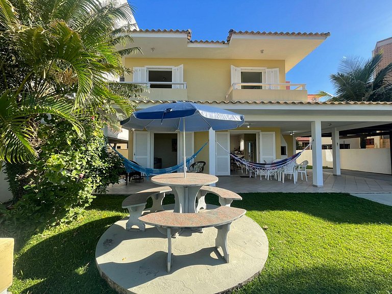 Cód 5 - Casa a poucos passos da praia de Palmas