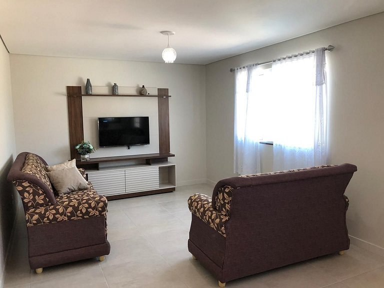 Cód 7 - Casa espetacular a 150 metros do mar