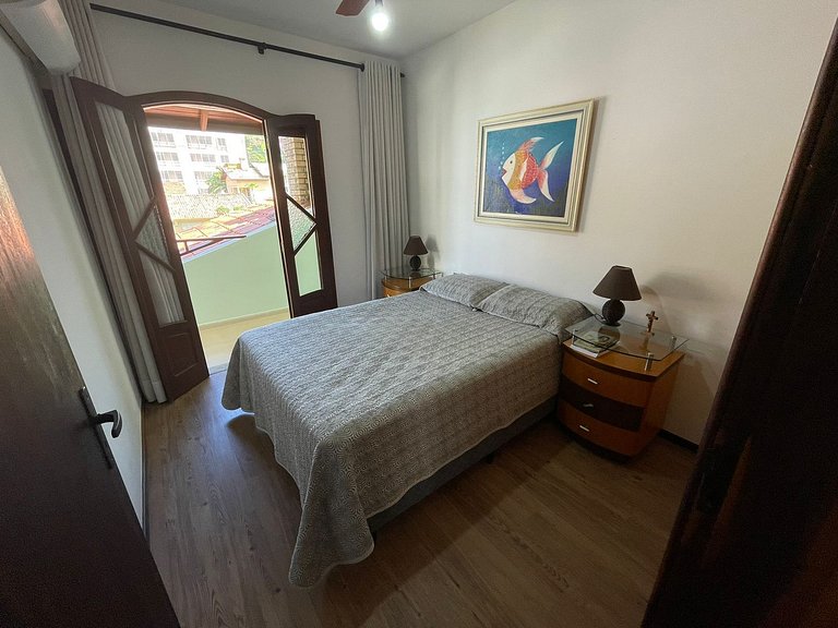 Cód 9 - Casa aconchegante á 300m do mar