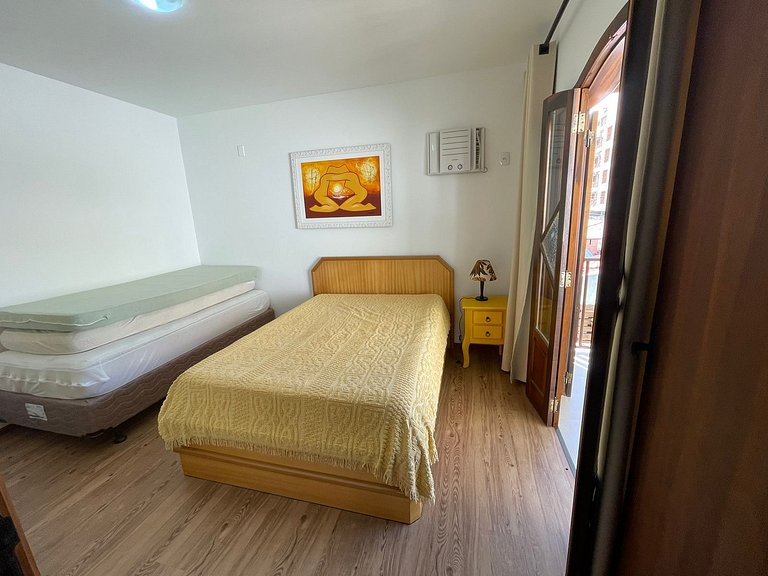 Cód 9 - Casa aconchegante á 300m do mar