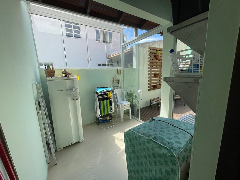 Cód 9 - Casa aconchegante á 300m do mar