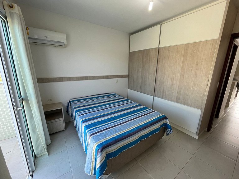 cód 18 - Cobertura com piscina á 100m do mar