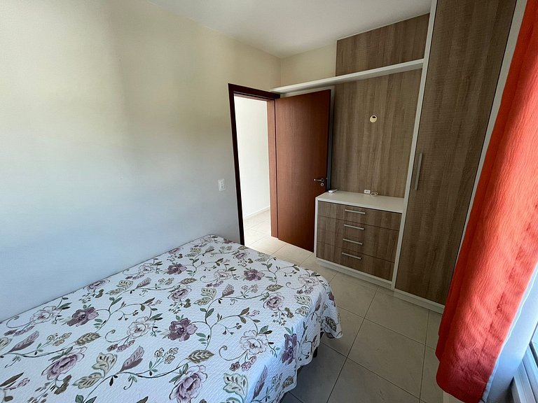 cód 18 - Cobertura com piscina á 100m do mar