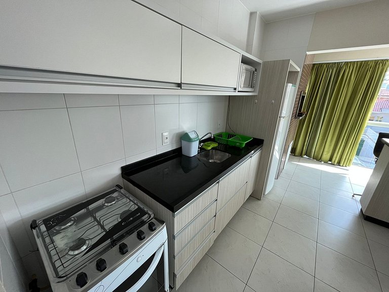 cód 18 - Cobertura com piscina á 100m do mar