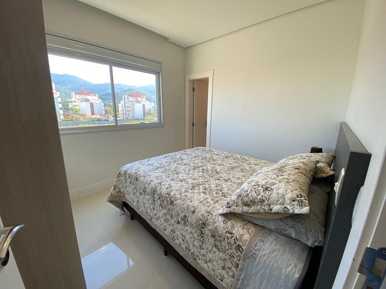 cód 20 - Apartamento frente mar com vista