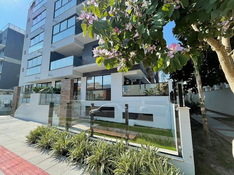 Cód 19 - Excelente térreo com Jacuzzi