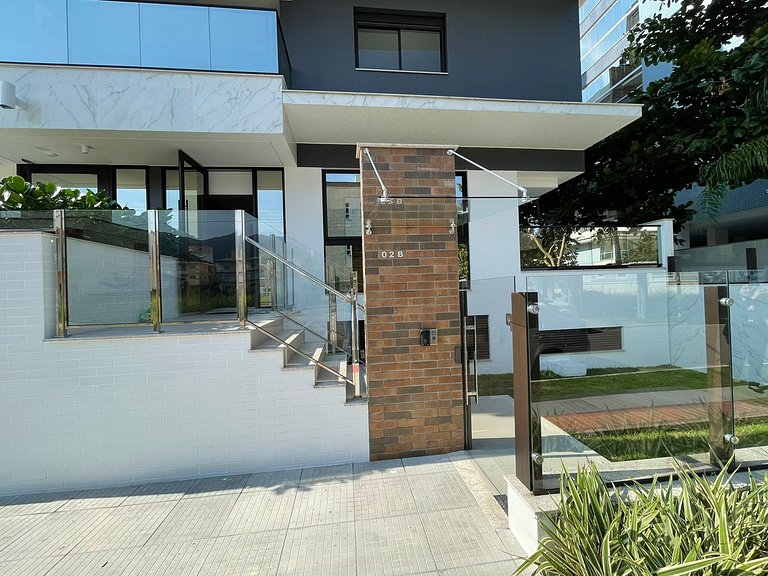 Cód 19 - Excelente térreo com Jacuzzi