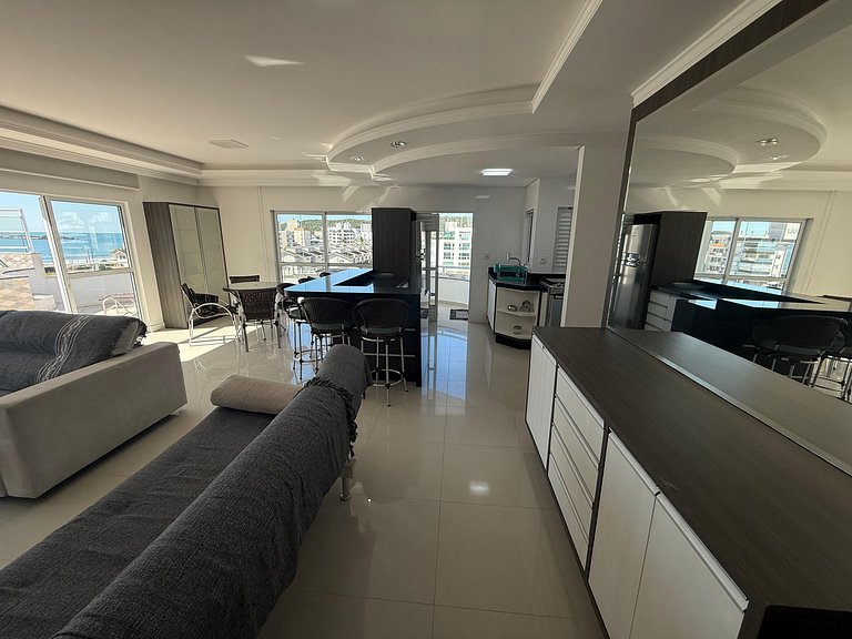 Cód 1 - Cobertura duplex com piscina privativa