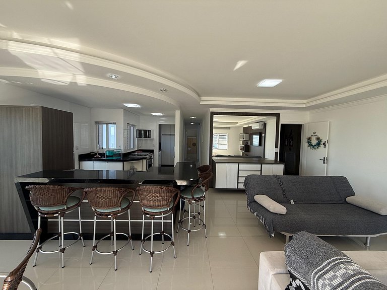 Cód 1 - Cobertura duplex com piscina privativa