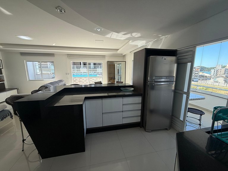 Cód 1 - Cobertura duplex com piscina privativa