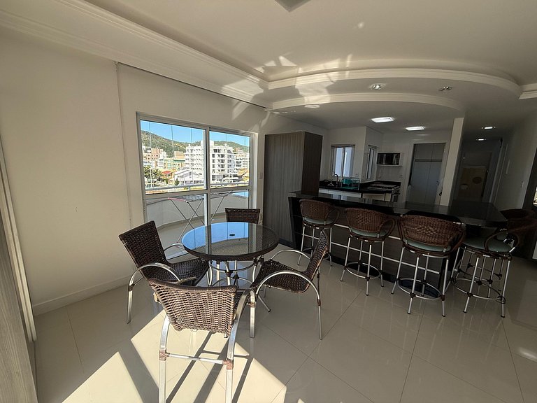 Cód 1 - Cobertura duplex com piscina privativa