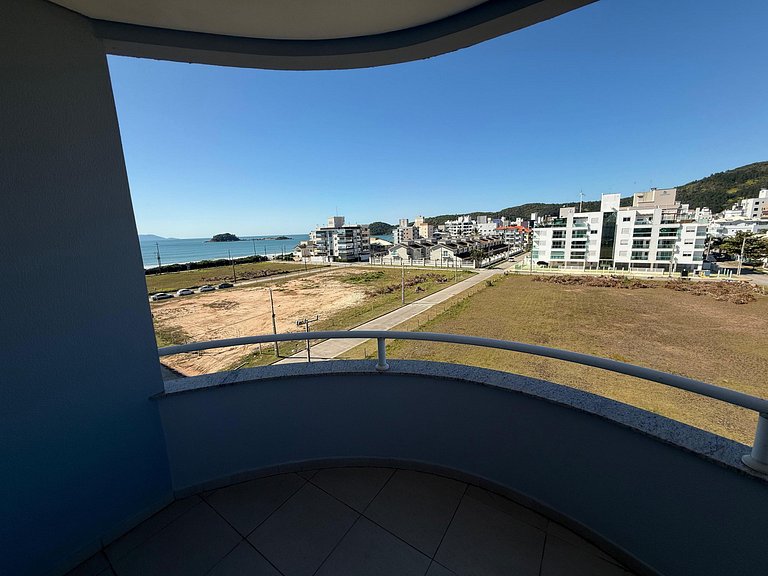 Cód 1 - Cobertura duplex com piscina privativa