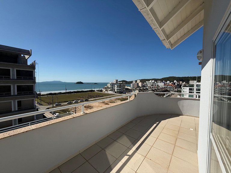 Cód 1 - Cobertura duplex com piscina privativa