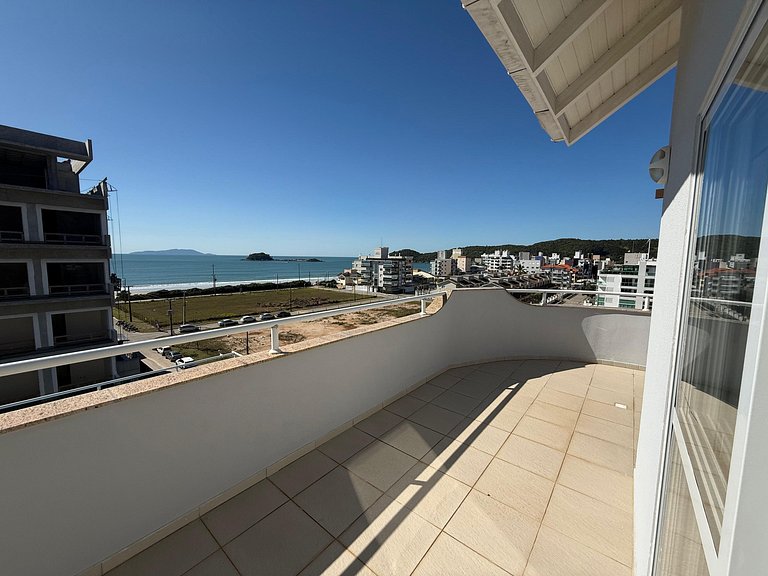 Cód 1 - Cobertura duplex com piscina privativa