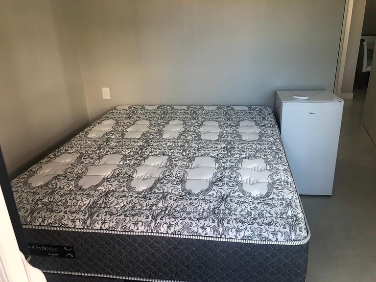 cód 28 - Apartamento á 280 m do Mar