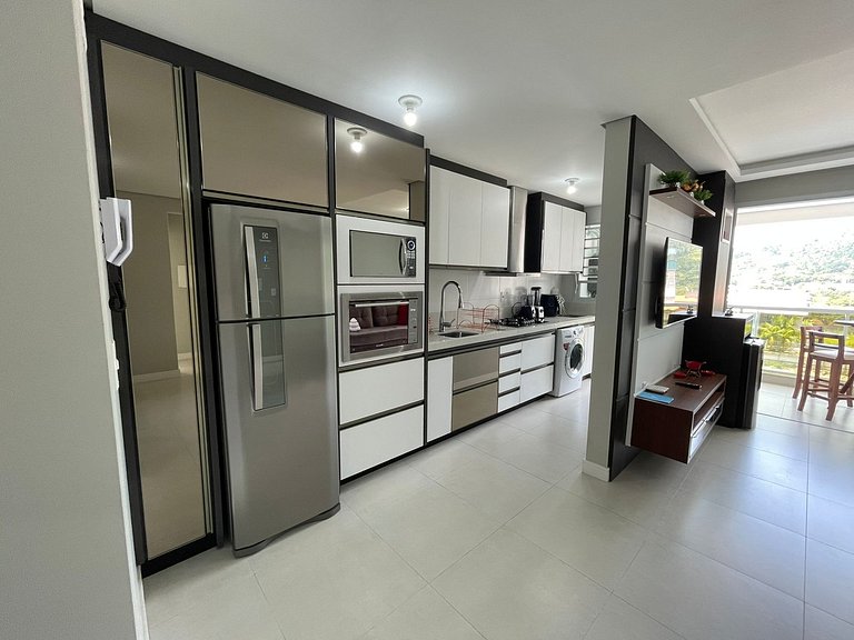 cód 28 - Apartamento á 280 m do Mar