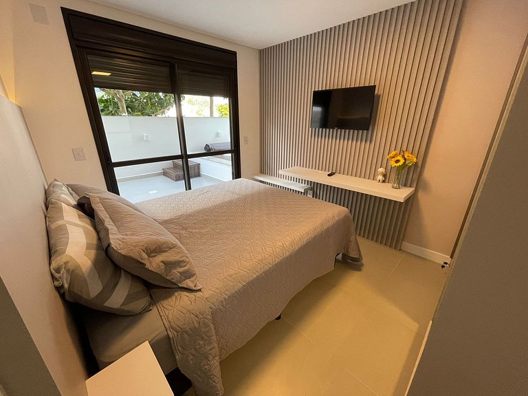 Cód 19 - Excelente térreo com Jacuzzi