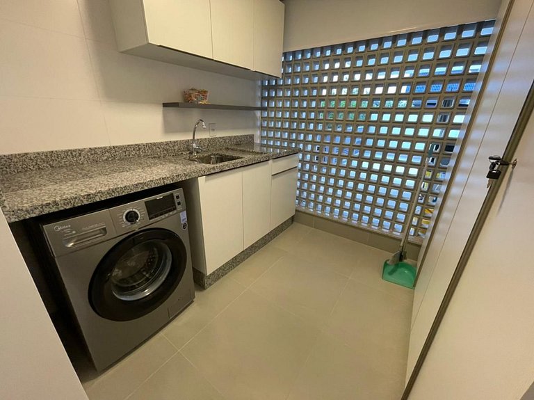 Cód 19 - Excelente térreo com Jacuzzi