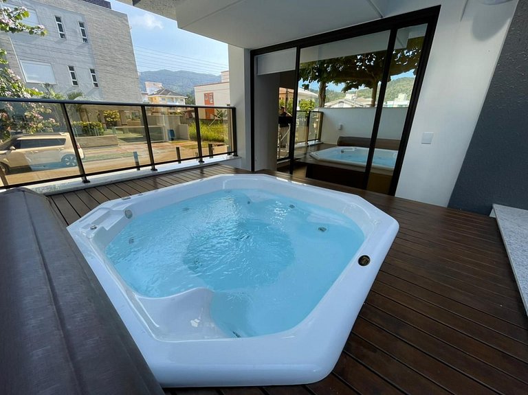 Cód 19 - Excelente térreo com Jacuzzi