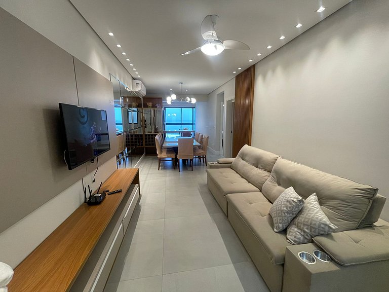 cód 30 - Apartamento magnífico frente mar