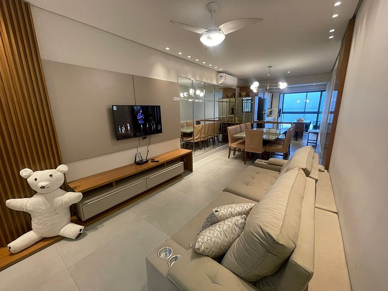 cód 30 - Apartamento magnífico frente mar