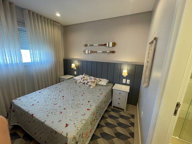 cód 32 - Apartamento á 100 m do mar com vista