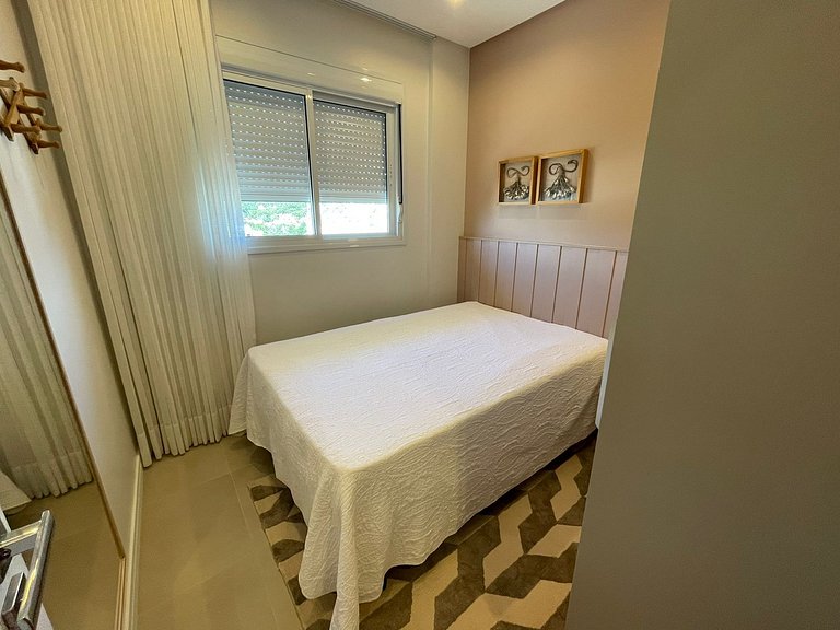 cód 32 - Apartamento á 100 m do mar com vista