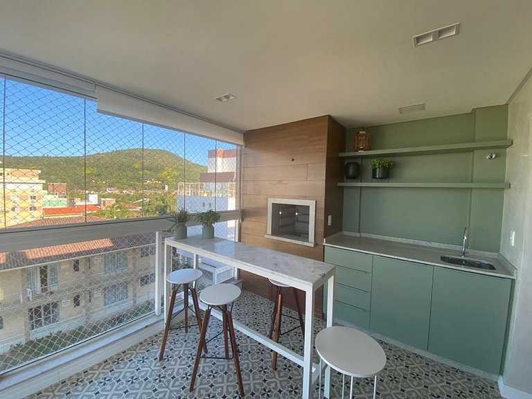 cód 32 - Apartamento á 100 m do mar com vista