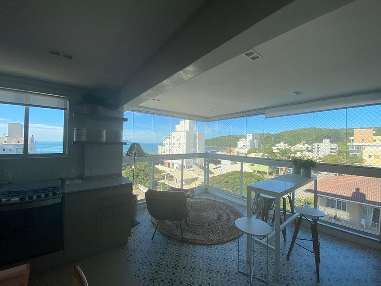 cód 32 - Apartamento á 100 m do mar com vista