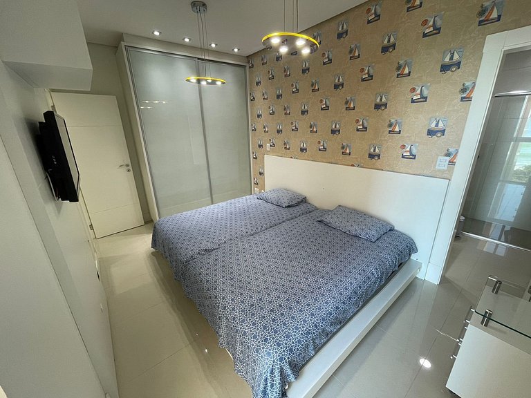 Cód 21 - Apartamento com vista frente mar