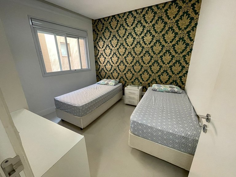 Cód 21 - Apartamento com vista frente mar