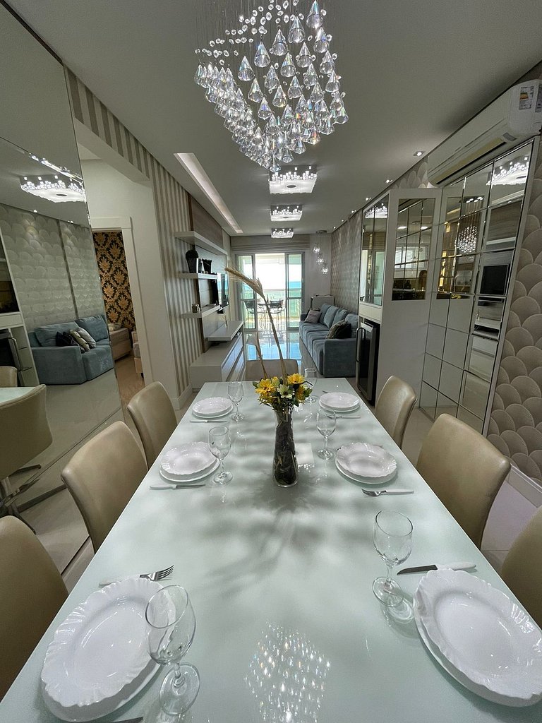 Cód 21 - Apartamento com vista frente mar