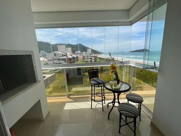 Cód 23 - Apartamento com vista para o mar