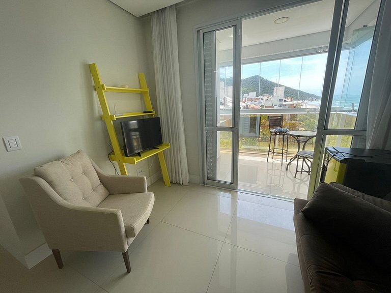 Cód 23 - Apartamento com vista para o mar