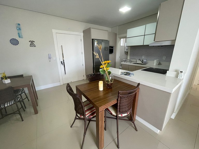 Cód 23 - Apartamento com vista para o mar