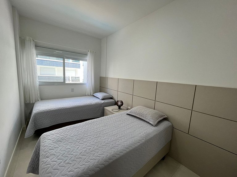 Cód 44 - Excelente apartamento á 250m do mar