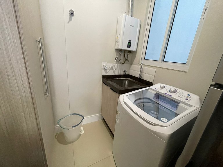 cód 25 · Apartamento á poucos passos do mar