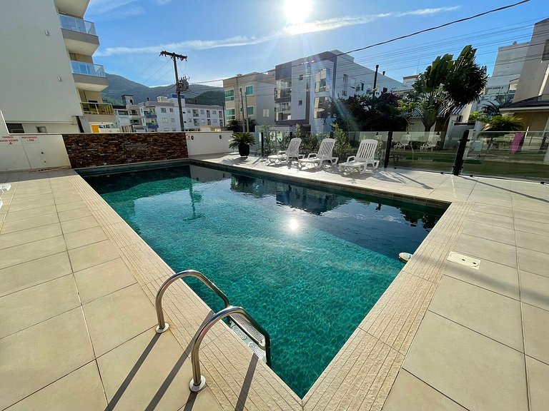 Cód 27 - Apartamento térreo com jacuzzi e área gourmet na Pr