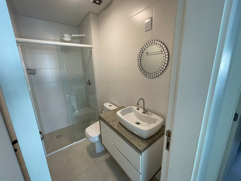 cod 48 - Apartamento com piscina á 250m do mar