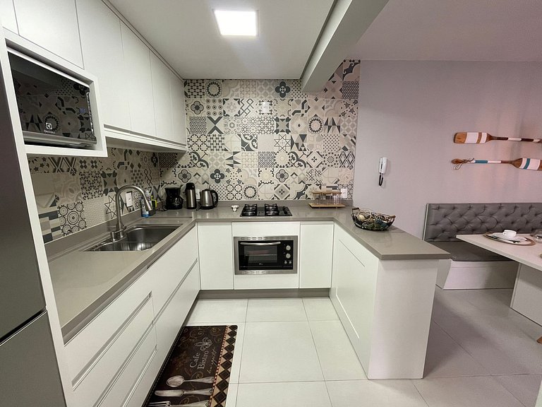 Cód 27 - Apartamento térreo com jacuzzi e área gourmet na Pr