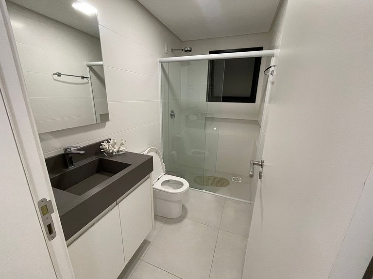 Cód 27 - Apartamento térreo com jacuzzi e área gourmet na Pr