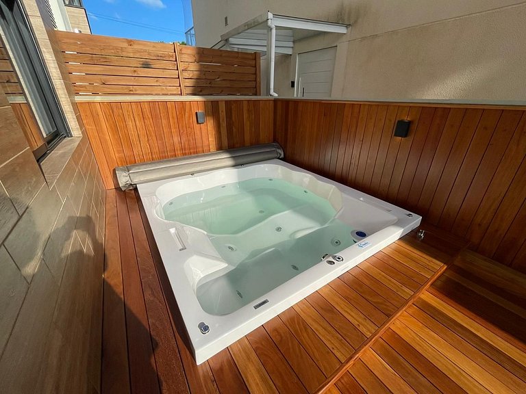 Cód 27 - Apartamento térreo com jacuzzi e área gourmet na Pr