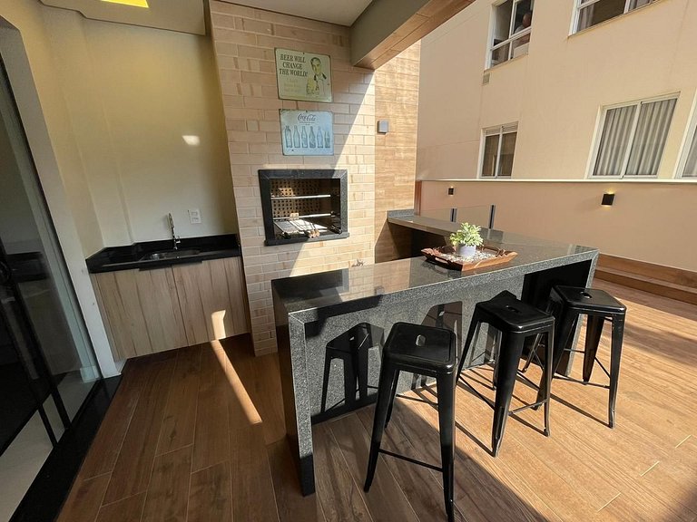 Cód 27 - Apartamento térreo com jacuzzi e área gourmet na Pr