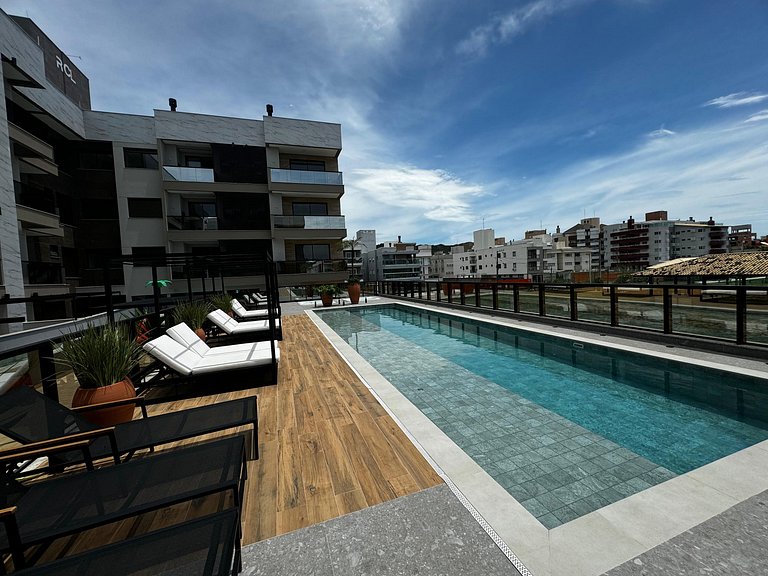 Cód 29 - Apartamento elegante no Oasis do Atlântico com pisc