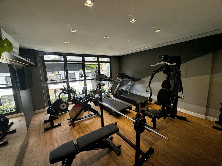 Cód 29 - Apartamento elegante no Oasis do Atlântico com pisc