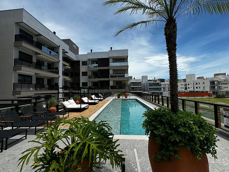 Cód 29 - Apartamento elegante no Oasis do Atlântico com pisc