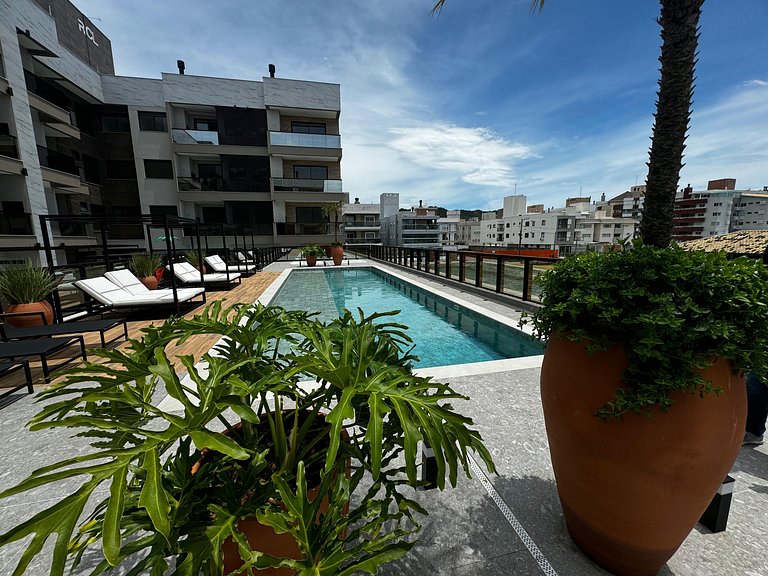 Cód 29 - Apartamento elegante no Oasis do Atlântico com pisc