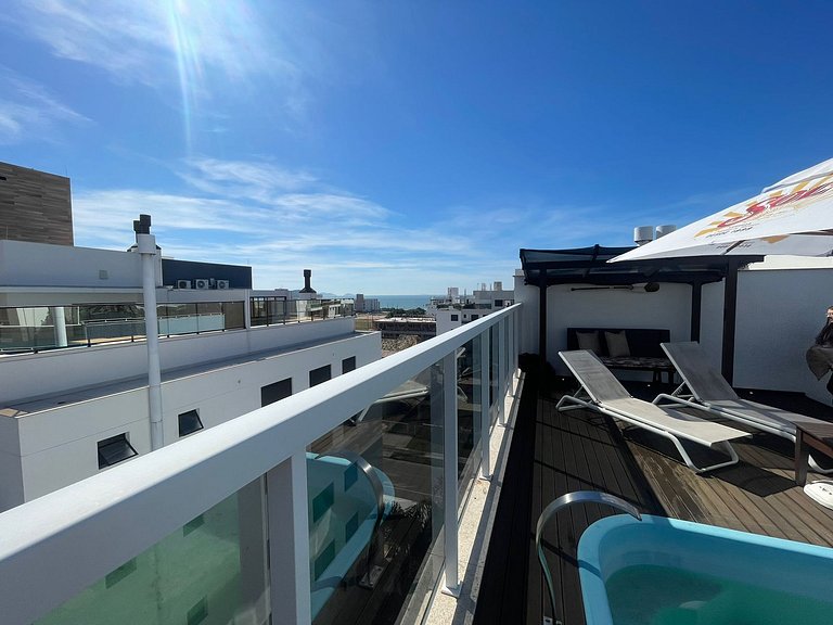 Cód 43 - Cobertura com piscina e área gourmet