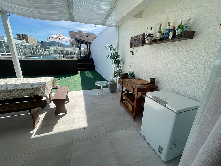 Cód 43 - Cobertura com piscina e área gourmet